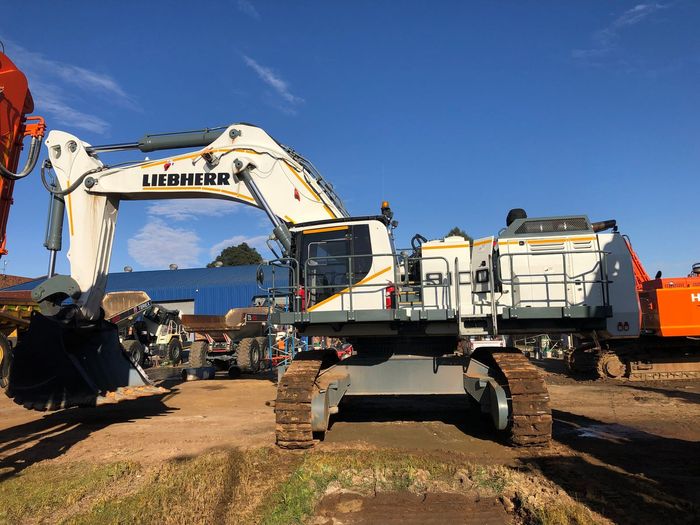 Liebherr R9100 Excavator Retreat Gumtree South Africa