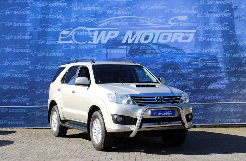 2014 TOYOTA FORTUNER 3.0D-4D R/B A/T