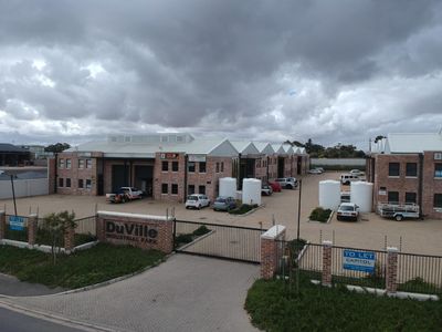 198m2 A Grade warehouse to rent in Fisantekraal industrial just outside Durbanville