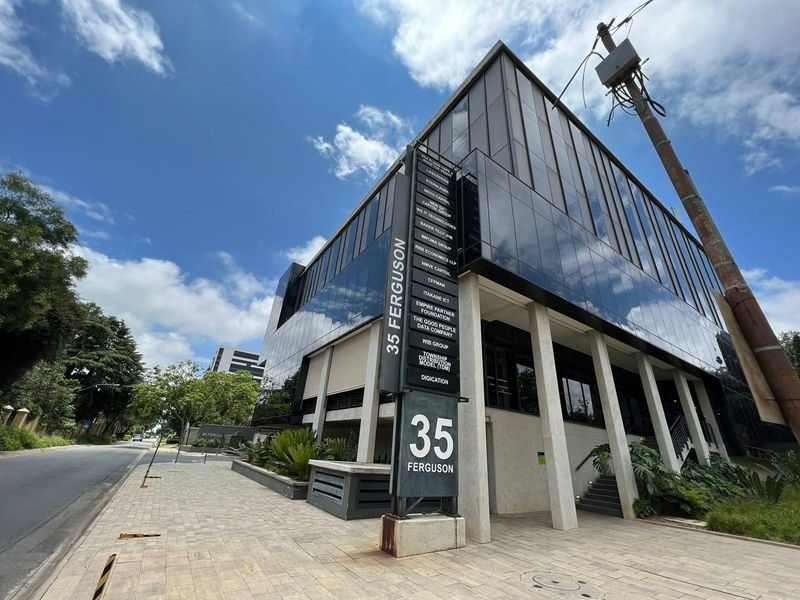 Premium office unit available for SALE in the Illovo business node