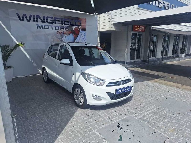 2014 Hyundai i10 1.2 Glide, White with 142107km available now!