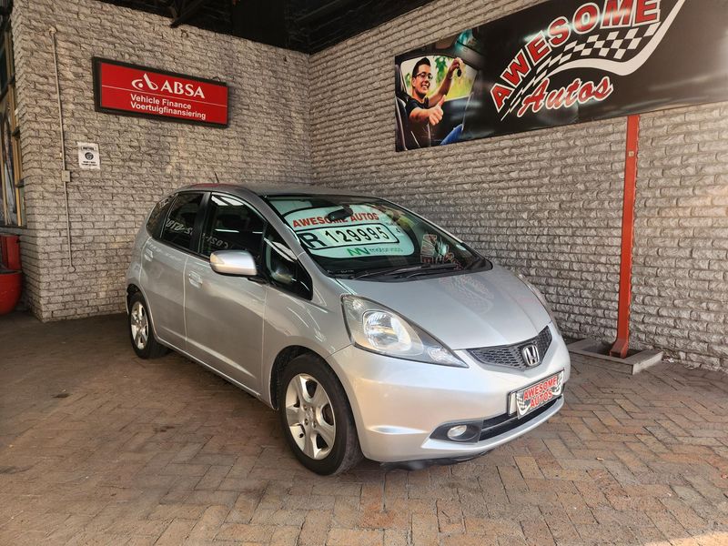 Silver Honda Jazz 1.5i EX AT with 190622km available now!CALL AWESOME AUTOS 0216926781