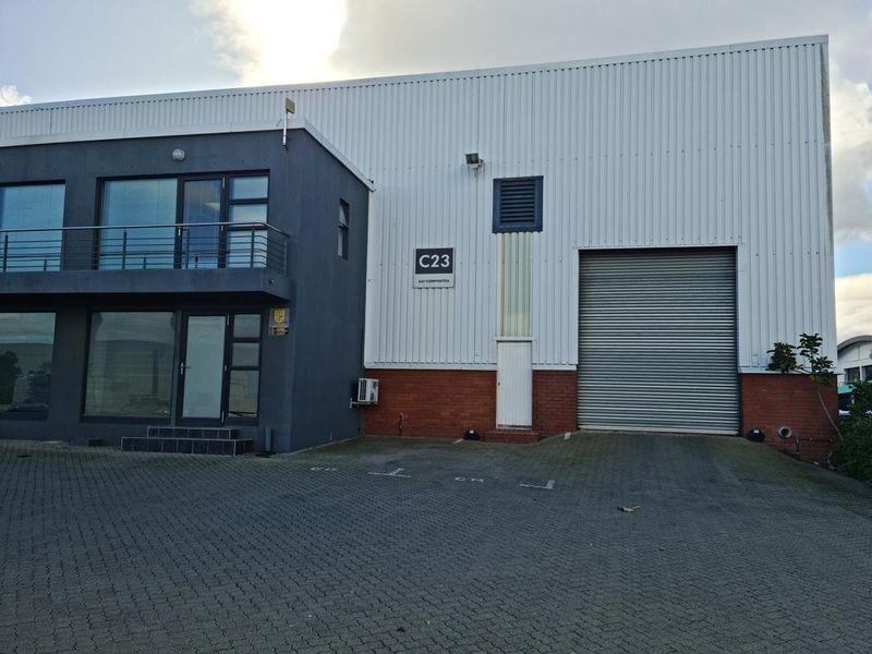474m2 Factory Warehouse TO LET &#64; The Interchange , Somerset West