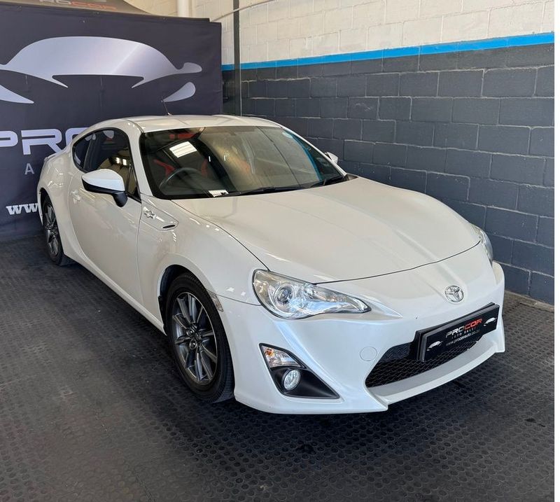 2013 TOYOTA 86 2.0