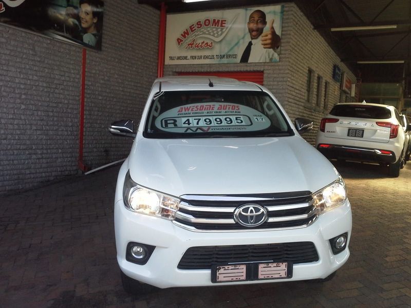 2017 Toyota Hilux 2.8 GD-6 D/Cab 4x4 Raider AUTO.. CALL RYAN- 069 551 9380