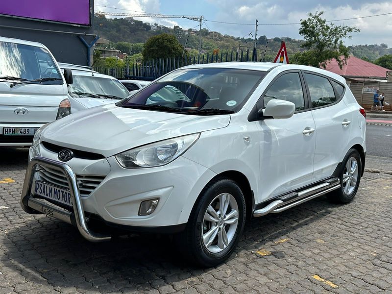 2013 Hyundai ix35 2.0 GLS 4x2, White with 86000km available now!