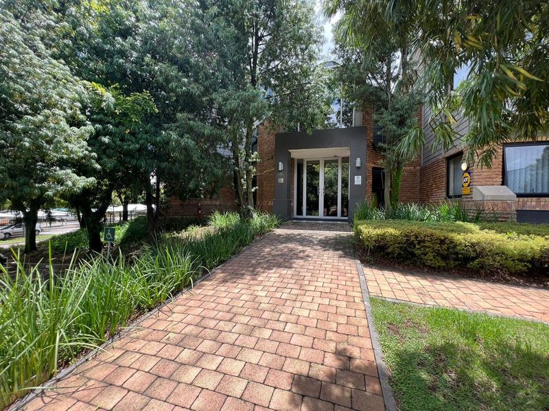 Yellow Wood Place | Western Woods Office Park | Office to Let in Woodmead | Sandton