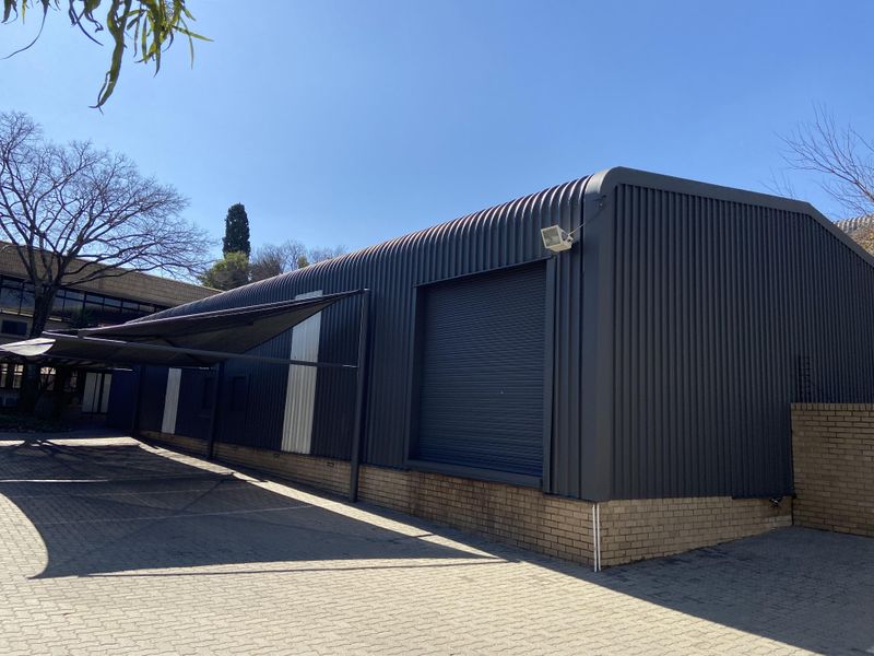 A Prime Office and Warehouse Space to rent in Kramerville