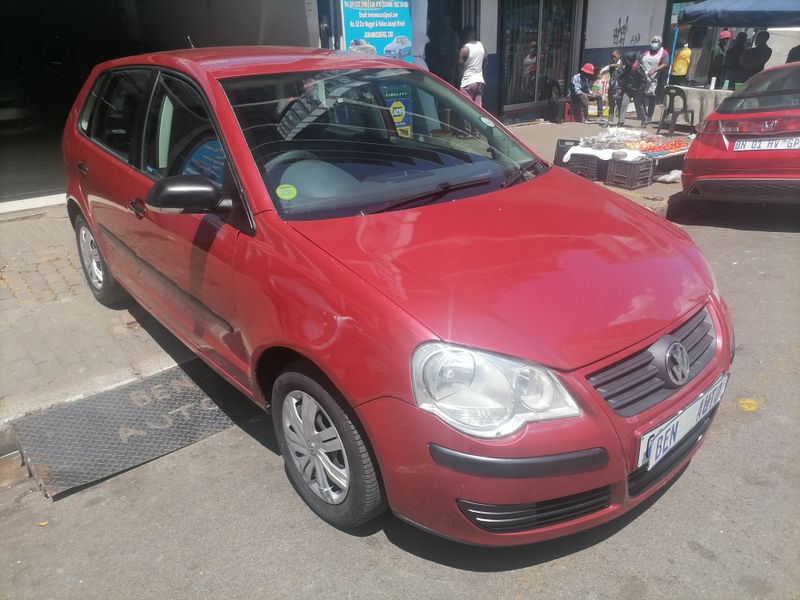 2007 Volkswagen Polo 1.4 Trendline, MAROON with 85000km available now!