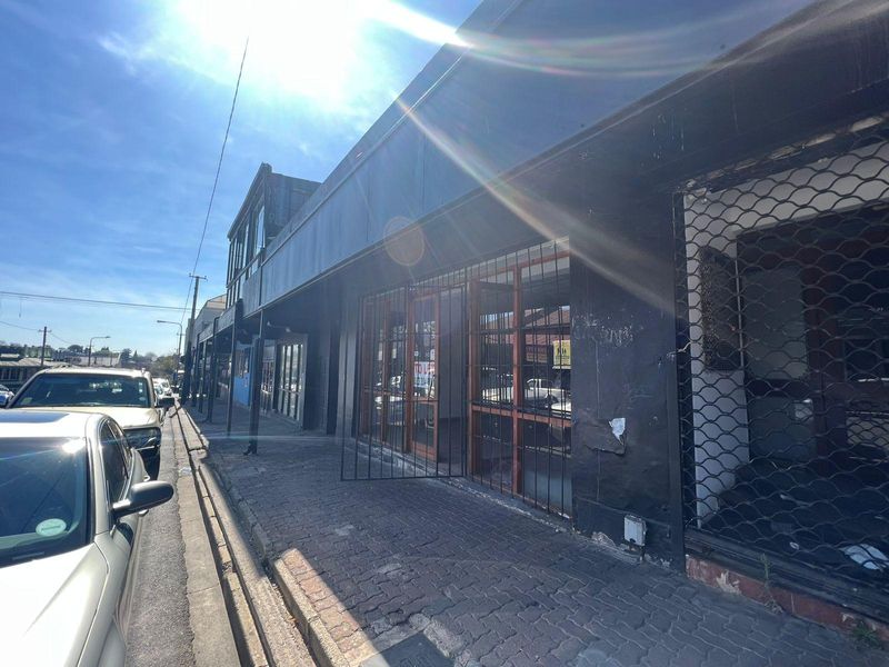 RESTAURANT SPACE AVAILABLE TO LET IN MELVILLE