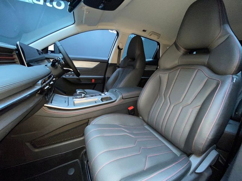 2025 JETOUR DASHING 1.5T MOMENTUM