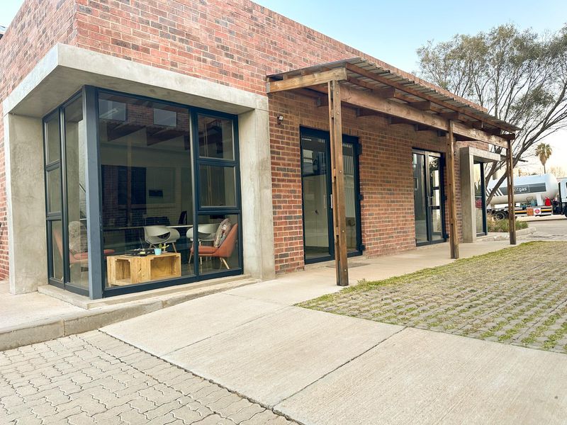 38m² Commercial To Let in Kya Sands at R10200.00 per m²