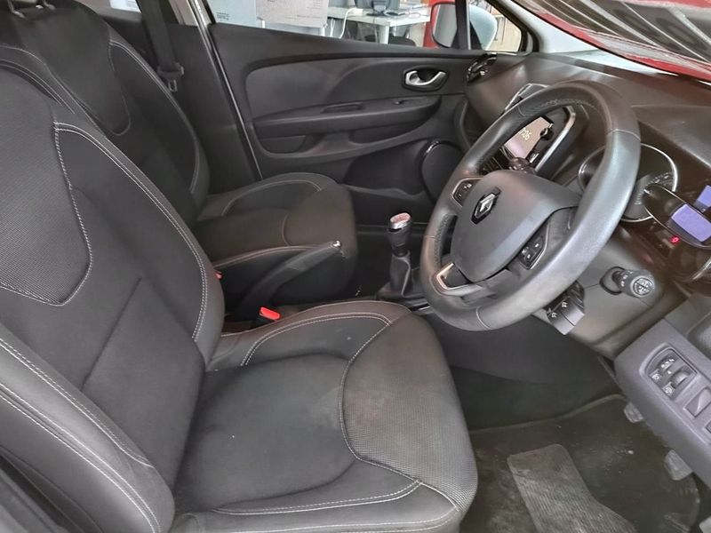 2019 Renault Clio 1.2 16V Authentique 5-Door with ONLY 42536km at PRESTIGE AUTOS 021 592 7844