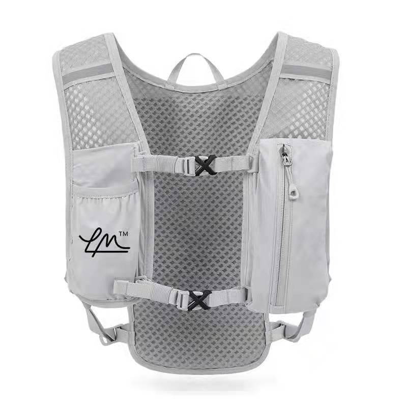 Waterproof Hydration Pack with1.5L bladder and one 250ml soft flask.