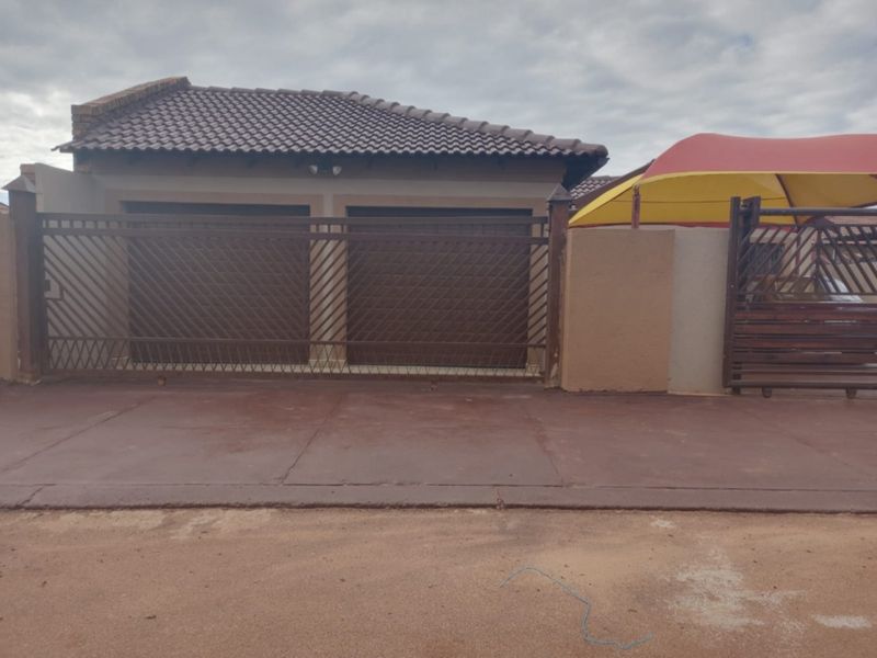 3 bedroom house for sale.