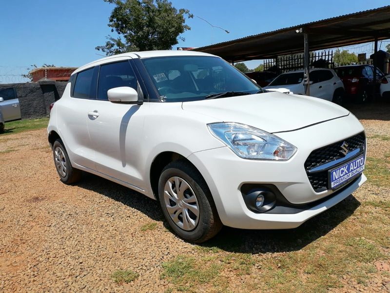 2021 Suzuki Swift 1.2 GL AT, White with 59000km available now!