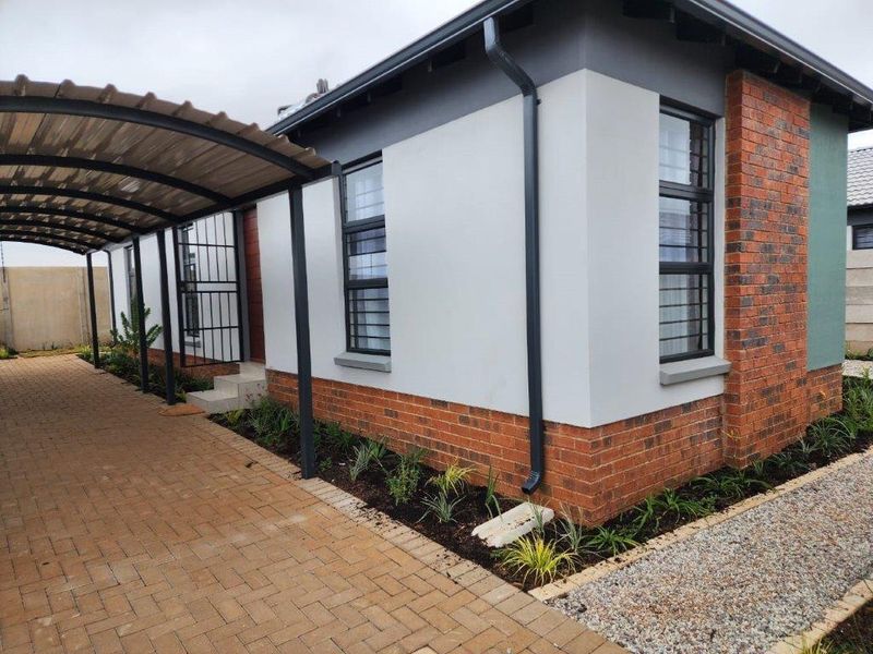House in Rosettenville For Sale