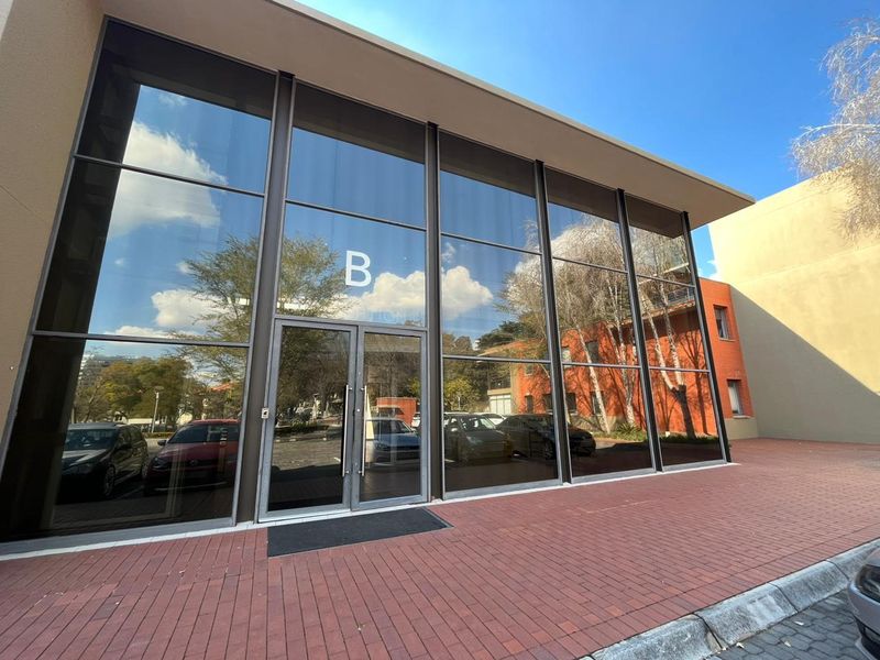 100 West Street | Prime Office Space to Let in Sandton
