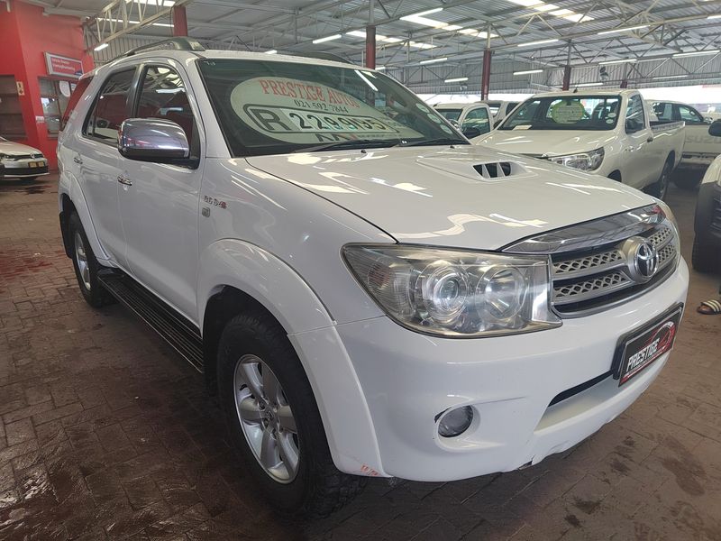 2009 Toyota Fortuner 3.0 D-4D R/Body with 257313kms at PRESTIGE AUTOS 021 592 7844