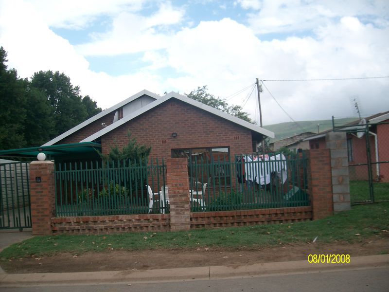 Starter House  for young family at Mpophomeni