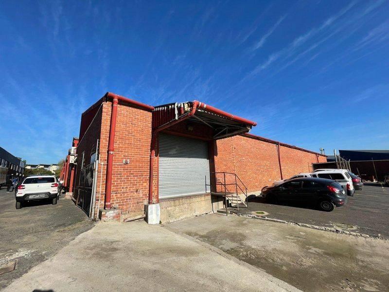 PAROW INDUSTRIAL | 1455SQM WAREHOUSE WITH YARD TO RENT ON INDUSTRIAL RING ROAD
