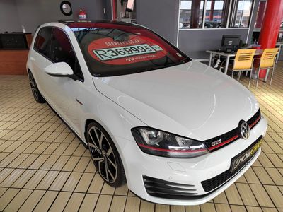 2016 Volkswagen Golf 7 2.0 Tsi Gti Dsg With 136335 Kms!!! Call Batee 071 464 1198