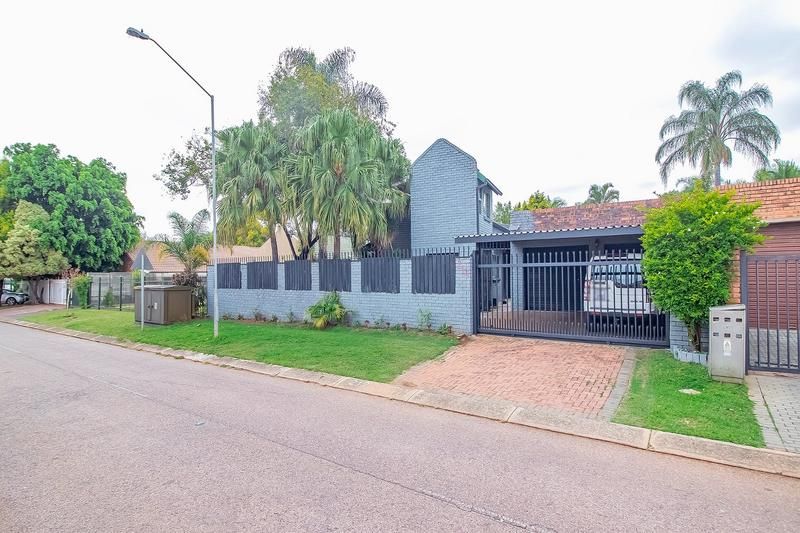 4 Bedroom House for sale with complete Solar System in Annlin, Pretoria