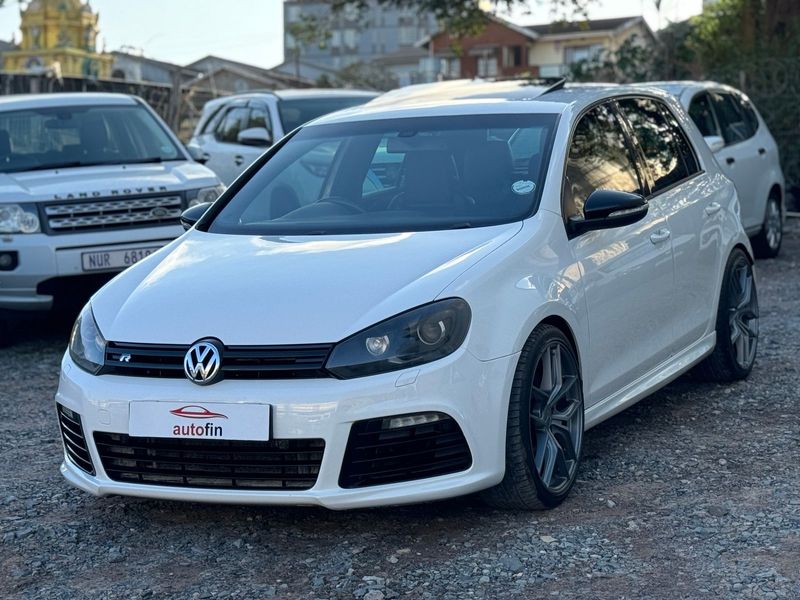 2011 Volkswagen Golf VI 2.0 TSI R 4-Motion DSG, White with 163000km available now!