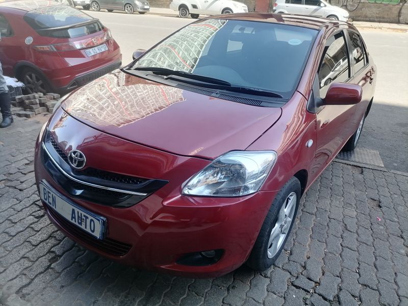 2008 Toyota Yaris 1.3 T3 Spirit 5-Door AT, MAROON with 89000km available now!