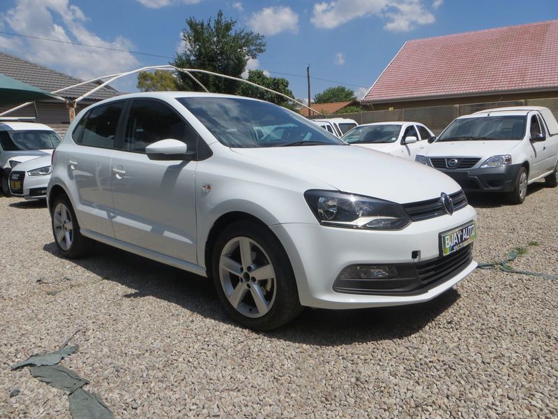 2023 Volkswagen Polo Vivo Hatch 1.4 Comfortline, White with 42000km available now!