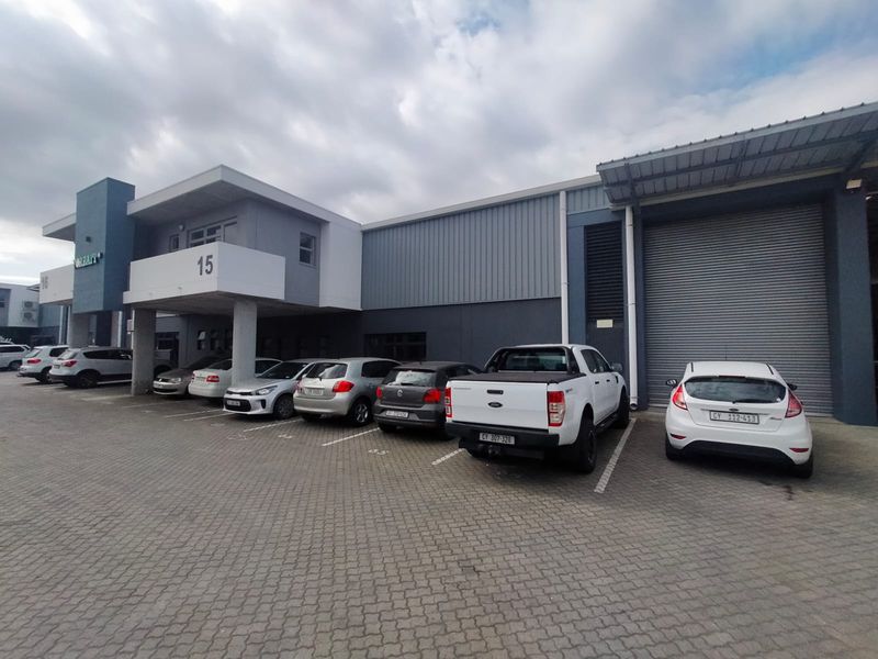 679 m2 Warehouse To Let in Bellray business park