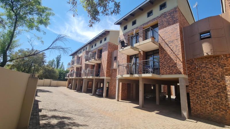 Apartment for sale in Dassie Rand, Potchefstroom, North West