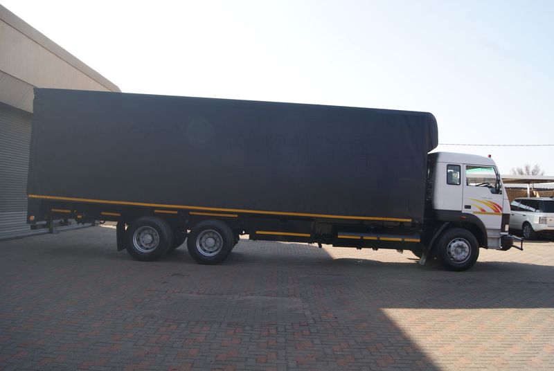 TATA LPT 2523 15 TON VOLUME BODY