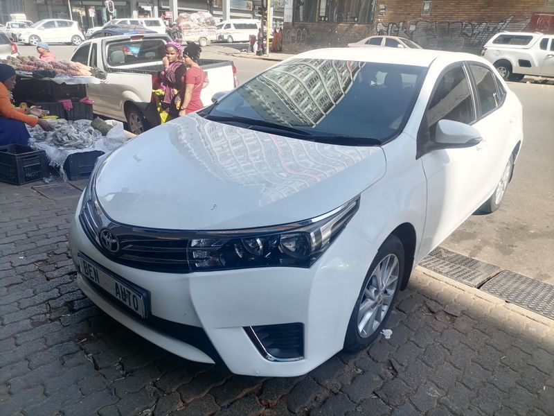 2014 Toyota Corolla 1.6 Prestige, White with 93000km available now!