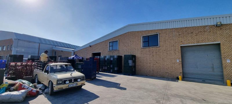 TEGUKA BUSINESS PARK |  MINI INDUSTRIAL UNIT TO LET ON SPANNER CRESCENT, PHILIPPI EAST