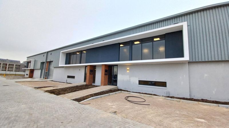 A Grade newly built warehouse to rent in Stonewood estate Kraaifontein