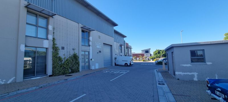 Commercial Property to rent in Brackenfell