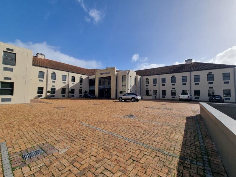 1678m² Commercial To Let in Century City at R165.00 per m²