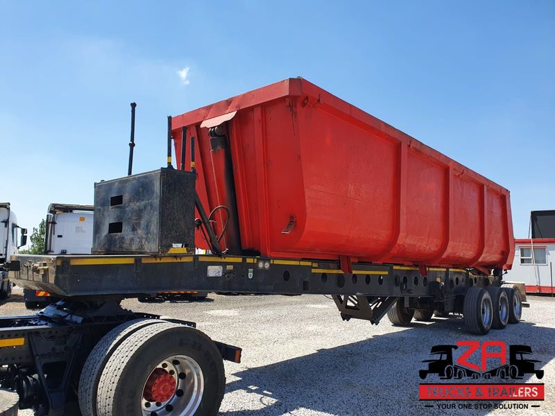2007 AFRIT 30 CUBE TRI-AXLE SLOPER