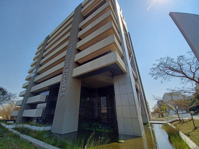 A grade  offices to let in  Central Sandton