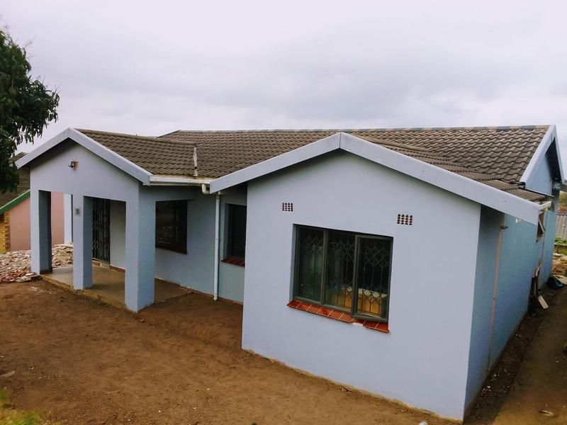 Newly renovated 3 bedrooms house in Ntuzuma E for sale  R870000. It is also available to rent for...