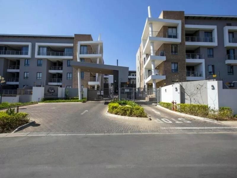 1 Bedroom Apartment For Sale in Bryanston