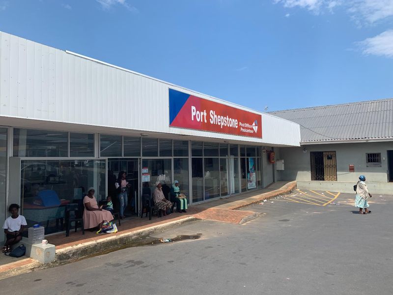 RETAIL SHOWROOM (EX POST OFFICE SPACE) - PORT SHEPSTONE