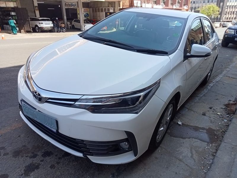 2017 Toyota Corolla 1.8 Prestige, White with 380000km available now!