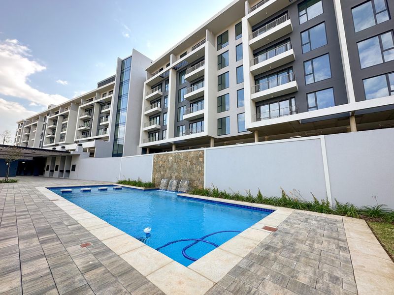 Brand New Spacious 2 bed 1 bath Apartment in the heart of Sandton
