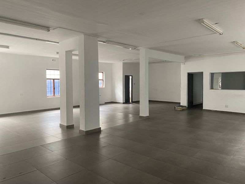247m² Commercial To Let in Salt River at R80.00 per m²