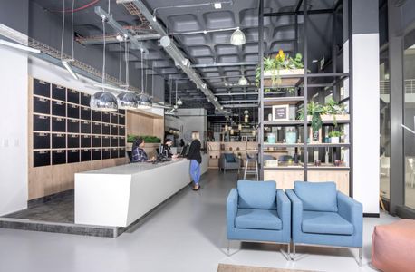 Join a thriving business community in Spaces Byls Bridge