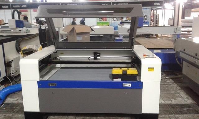 Laser cutter and engraver 1300 x 900 mm
