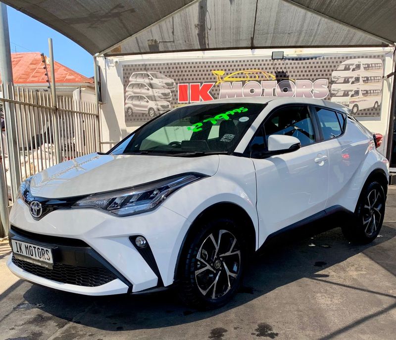 2020 Toyota C-HR 1.2T Plus Cvt, White with 70000km available now!