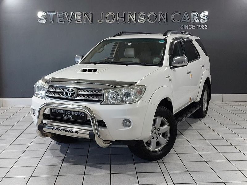 2010 TOYOTA FORTUNER 3.0D-4D R/B A/T